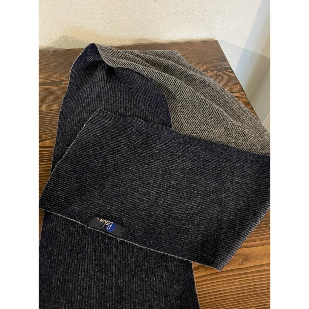 Boden Ribbed Navy Grey Sided Scarf‎